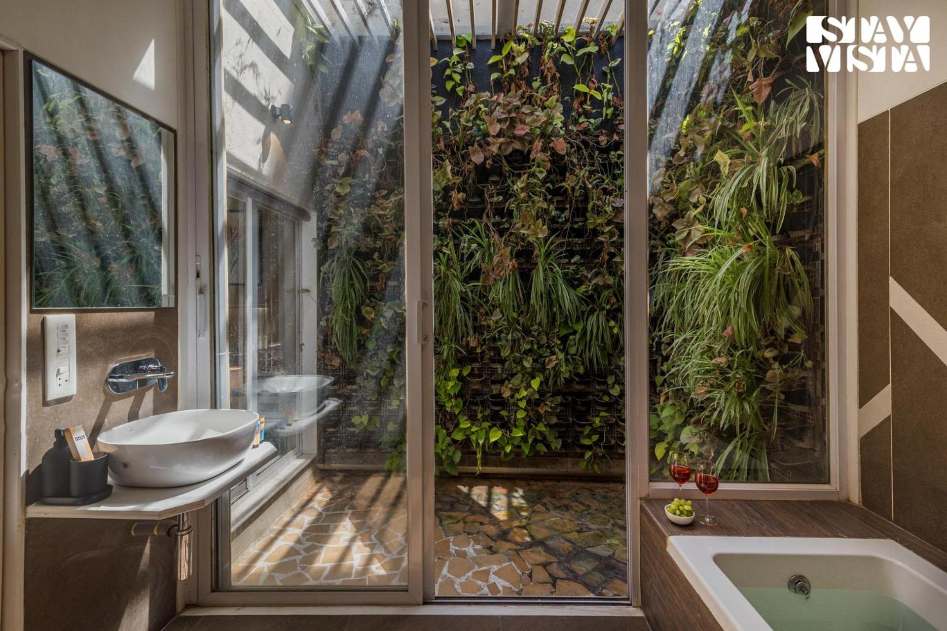 Stayvista'S Silver Grove - Serene Haven With Expansive Lawn & Terrace Нашик Екстер'єр фото