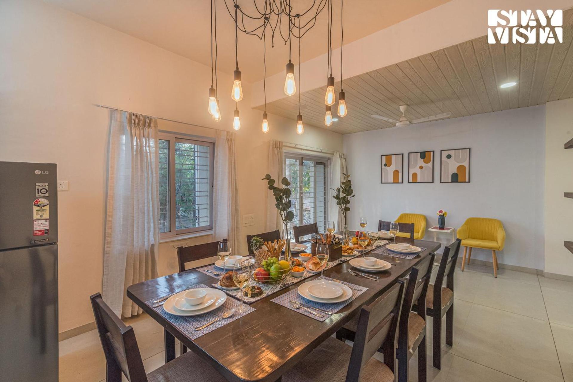 Stayvista'S Silver Grove - Serene Haven With Expansive Lawn & Terrace Нашик Екстер'єр фото